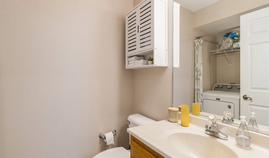 2932 SW Meadow Ridge Dr, Ankeny, IA 50023 - 3 Beds, 3 Bath