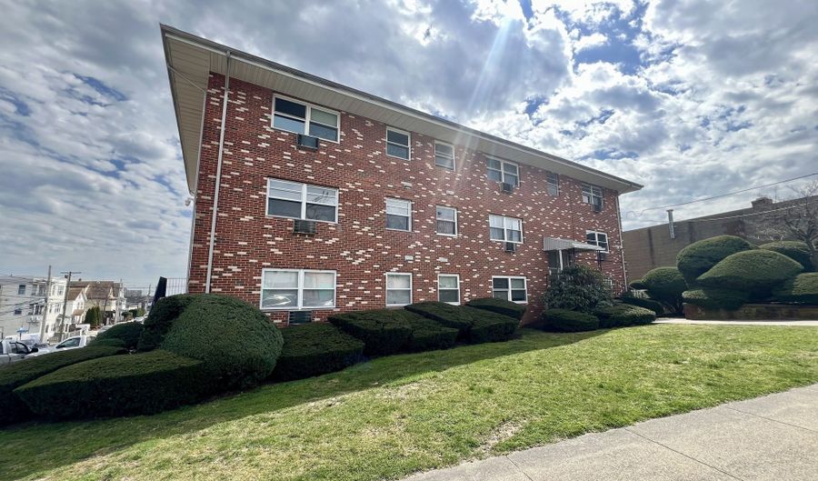 35 Beers St 202, Bridgeport, CT 06606 - 0 Beds, 1 Bath