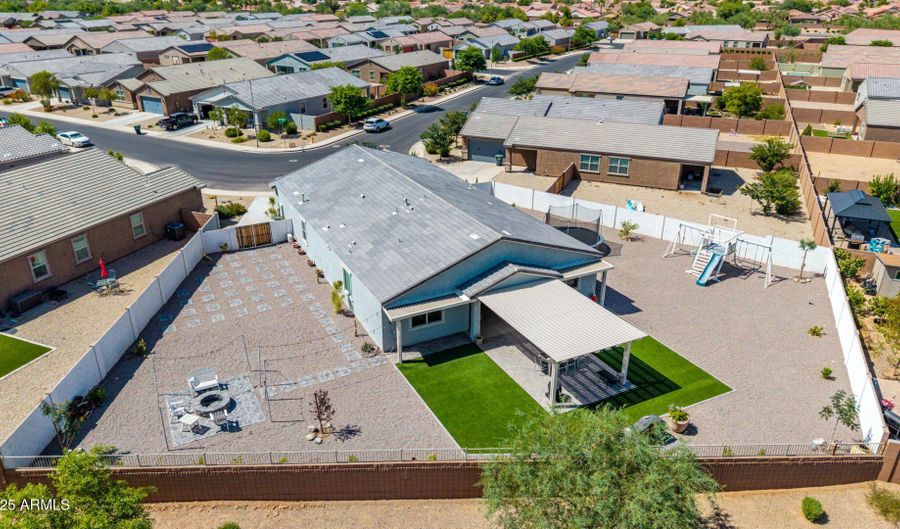 250 S SAINT AUGUSTINE Ln, Casa Grande, AZ 85194 - 5 Beds, 3 Bath