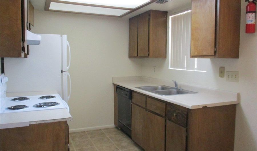 3653 Wendell Ave Unit C, Bullhead City, AZ 86442 - 2 Beds, 1 Bath