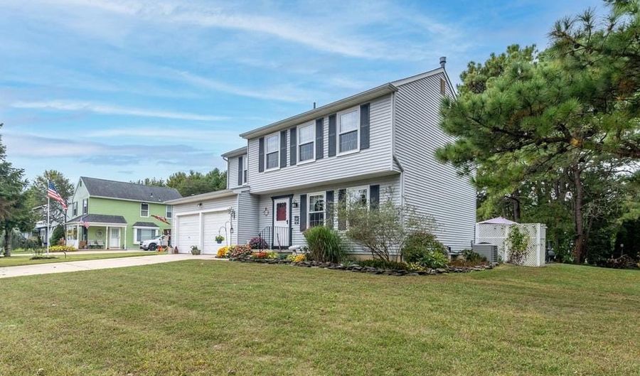 154 BEACH Dr, Atco, NJ 08004 - 4 Beds, 3 Bath