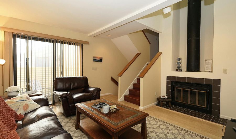 62 Deer Run 62, Bethel, CT 06801 - 2 Beds, 2 Bath