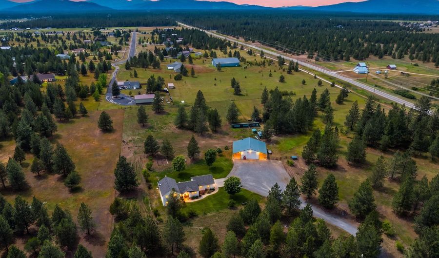 30267 N WHEATRIDGE Rd, Athol, ID 83801 - 4 Beds, 3 Bath