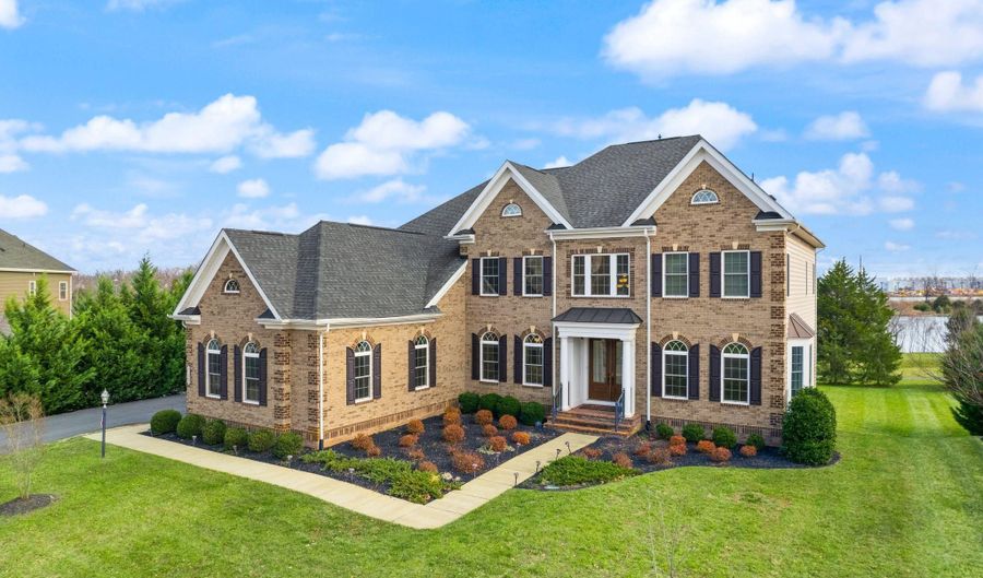 41647 REVIVAL Dr, Ashburn, VA 20148 - 6 Beds, 8 Bath