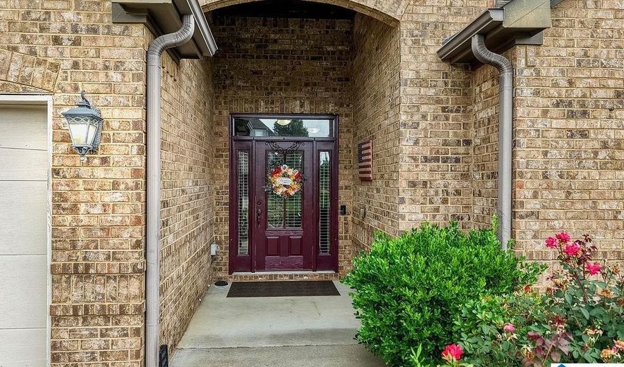 612 ROUND Rd, Alabaster, AL 35114 - 4 Beds, 3 Bath