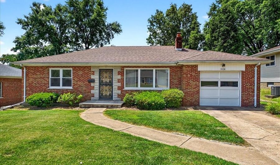 7438 Cheshire Ln, Affton, MO 63123 - 2 Beds, 1 Bath
