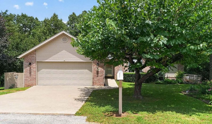 9 Harrington Cir, Bella Vista, AR 72714 - 3 Beds, 2 Bath