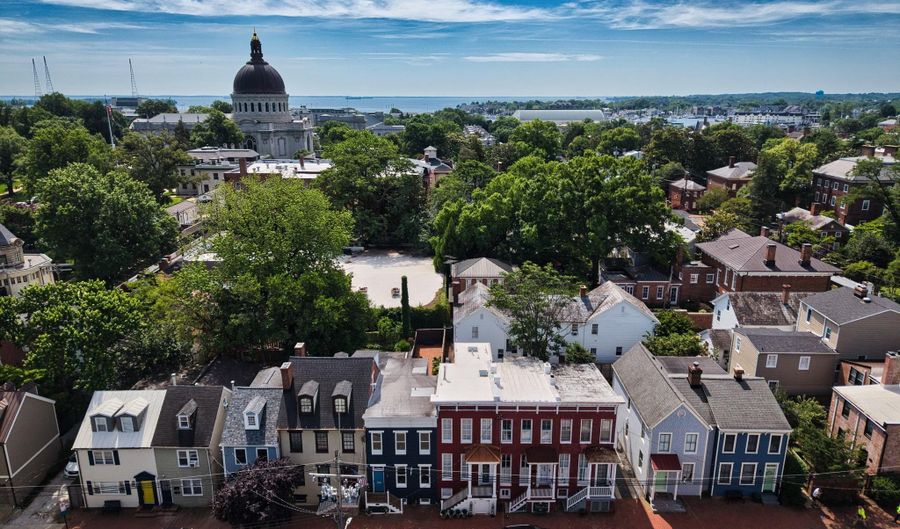 11 COLLEGE Ave, Annapolis, MD 21401 - 3 Beds, 3 Bath