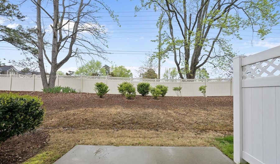 854 New Derby Ln, Apex, NC 27523 - 3 Beds, 3 Bath