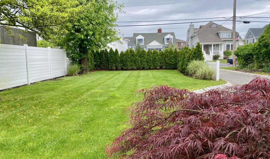 121 Bridge Ave, Bay Head, NJ 08742 - 4 Beds, 4 Bath