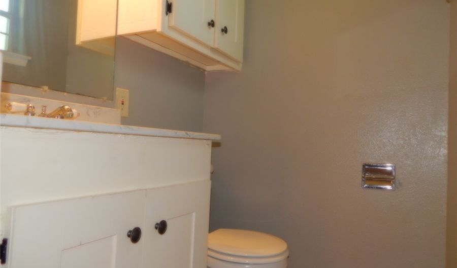 1018 N Powell Pkwy, Anna, TX 75409 - 3 Beds, 2 Bath