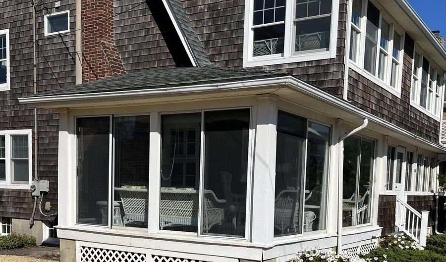 724 East Ave Summer, Bay Head, NJ 08742 - 4 Beds, null Bath