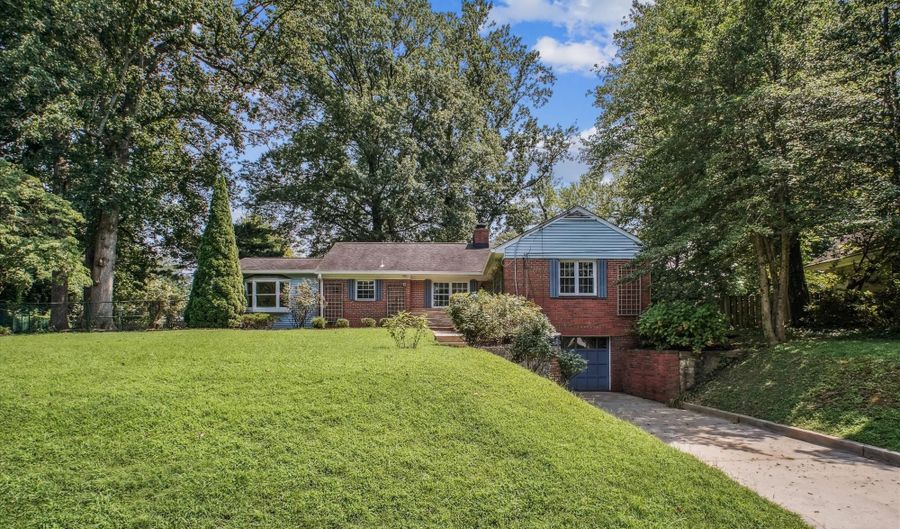 6200 VERNE St, Bethesda, MD 20817 - 3 Beds, 3 Bath