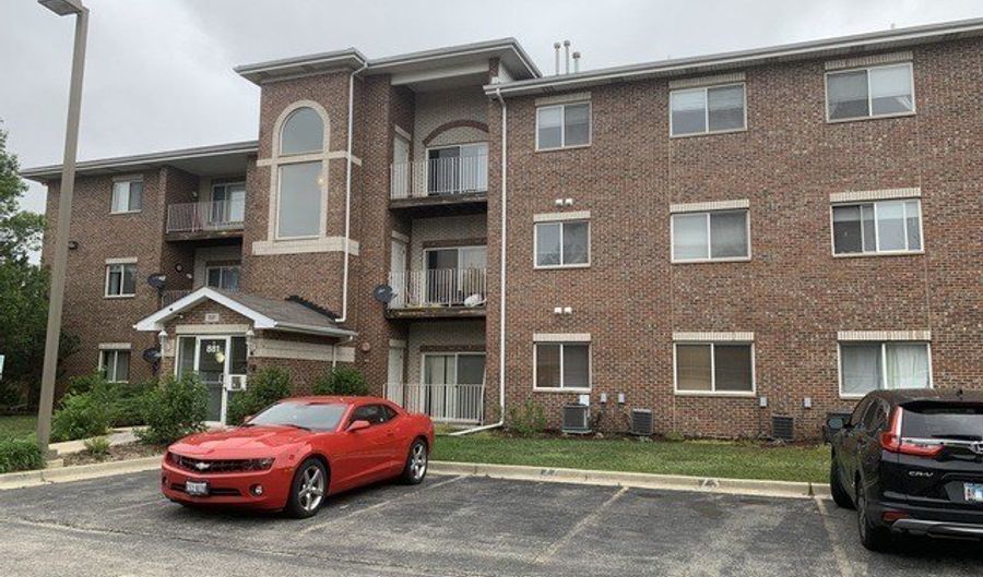 881 N Swift Rd 105, Addison, IL 60101 - 2 Beds, 2 Bath