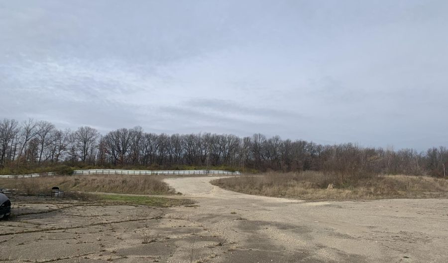 15620 W Michigan Ave, Albion, MI 49224 - 0 Beds, 2 Bath