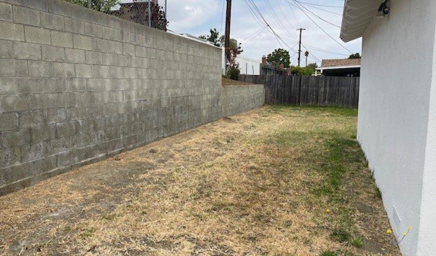 21329 Jaffrey Ave, Torrance, CA 90502 - 3 Beds, 2 Bath