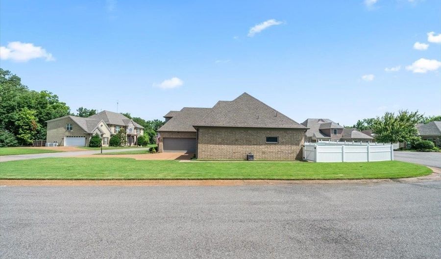 5060 VONELL, Bartlett, TN 38002 - 3 Beds, 2 Bath
