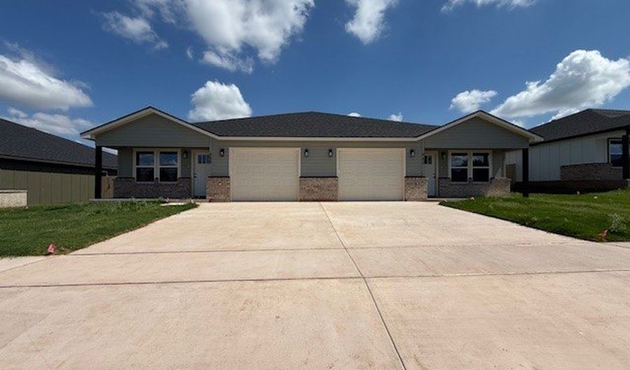 962 Minda St, Abilene, TX 79602 - 3 Beds, 2 Bath