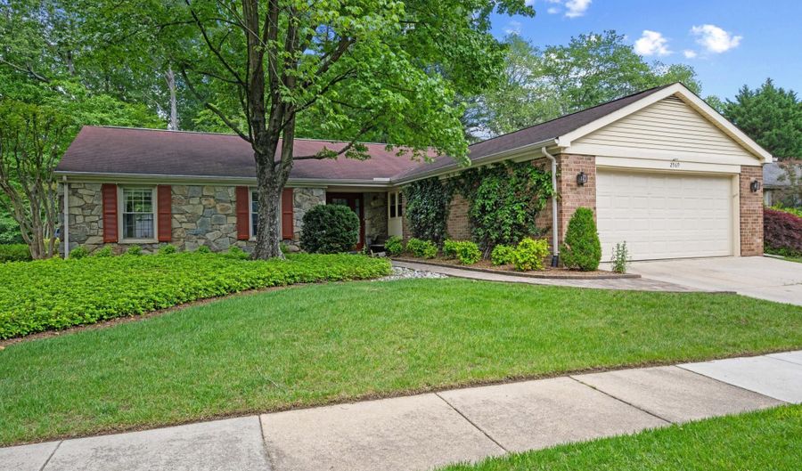 2569 GOLFERS RIDGE Rd, Annapolis, MD 21401 - 3 Beds, 2 Bath