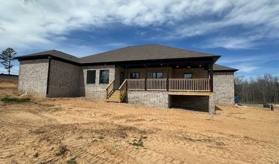 1001 Duke Dr, Bauxite, AR 72011 - 4 Beds, 2 Bath