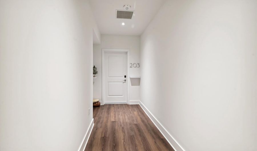 106 ANNAPOLIS St 203, Annapolis, MD 21401 - 2 Beds, 2 Bath