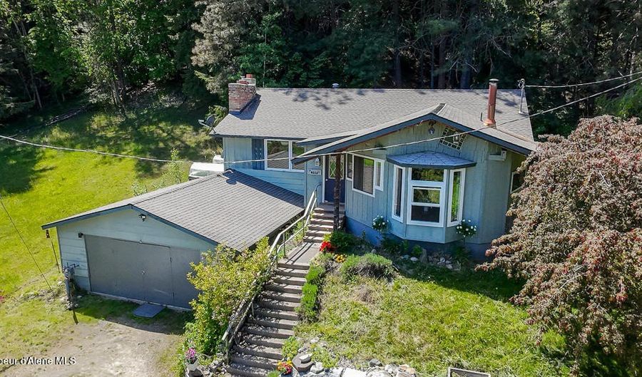6214 Fir St, Bonners Ferry, ID 83805 - 4 Beds, 2 Bath