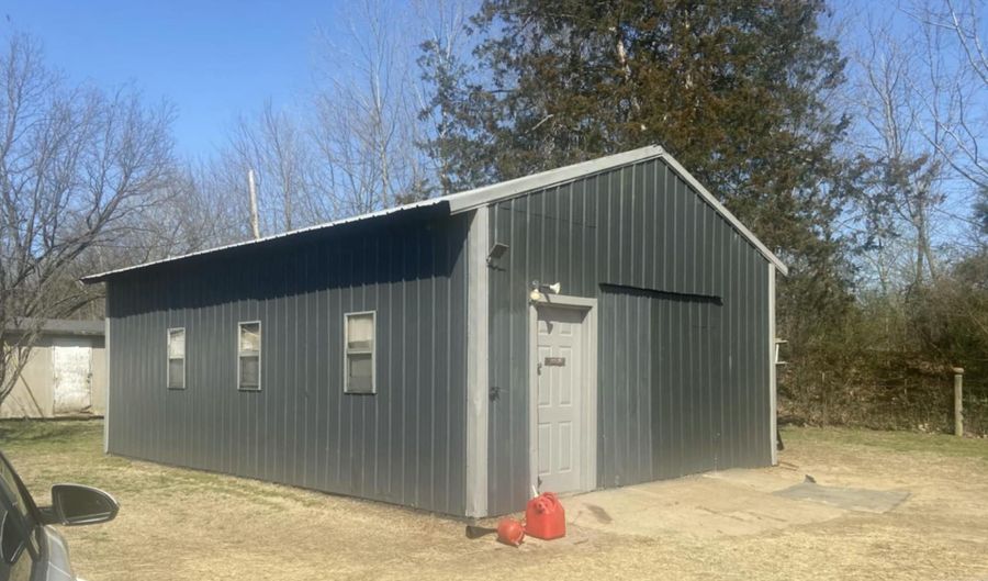 128 Reed Wade Rd, Batesville, AR 72501 - 2 Beds, 2 Bath