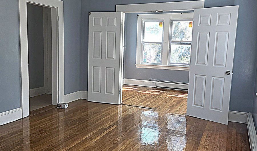 50 Hansen Ave, Bridgeport, CT 06605 - 2 Beds, 1 Bath