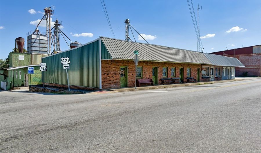 103 E Gallatin St, Adairville, KY 42202 - 0 Beds, 0 Bath