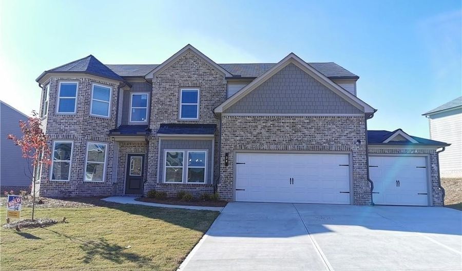 38 Longhorn Way, Auburn, GA 30011 - 5 Beds, 3 Bath