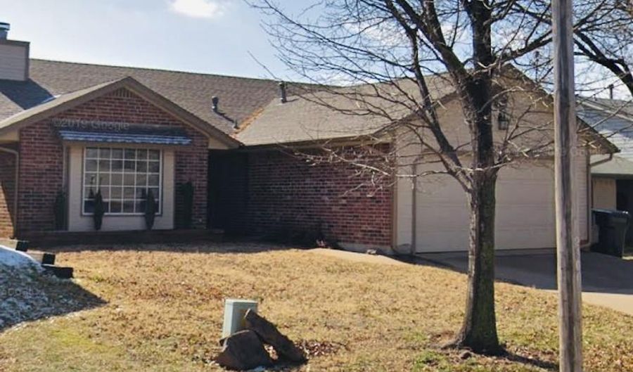 2900 Green Canyon Dr, Edmond, OK 73013 - 3 Beds, 2 Bath