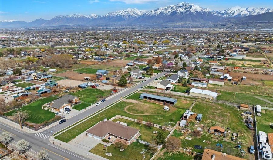 14883 S 3200 W, Bluffdale, UT 84065 - 6 Beds, 4 Bath