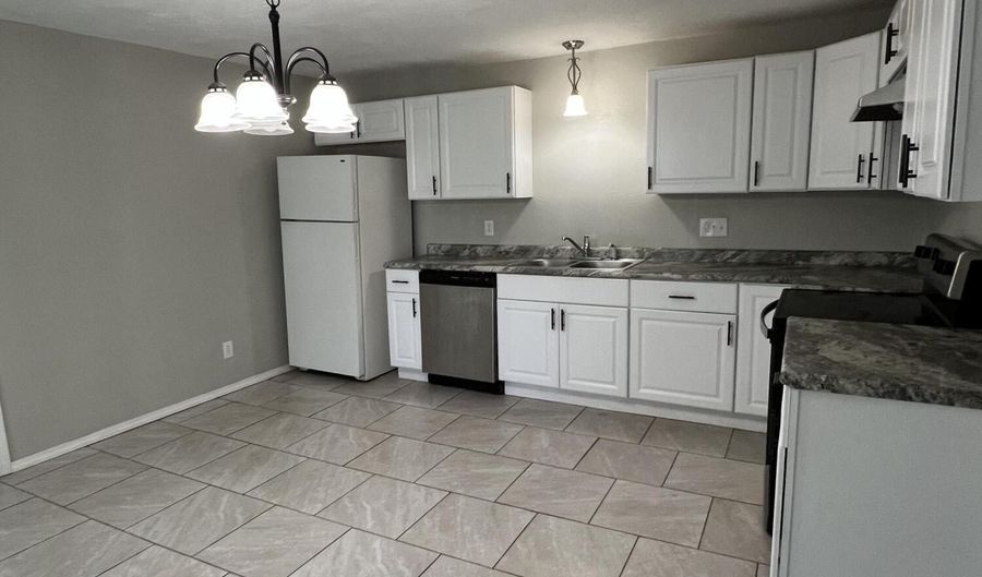 505 W Mill St, Ash Grove, MO 65604 - 3 Beds, 1 Bath