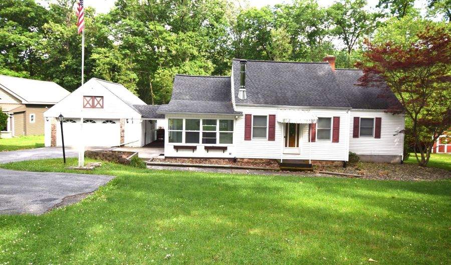 2357 Kettle Rd, Altoona, PA 16601 - 3 Beds, 2 Bath