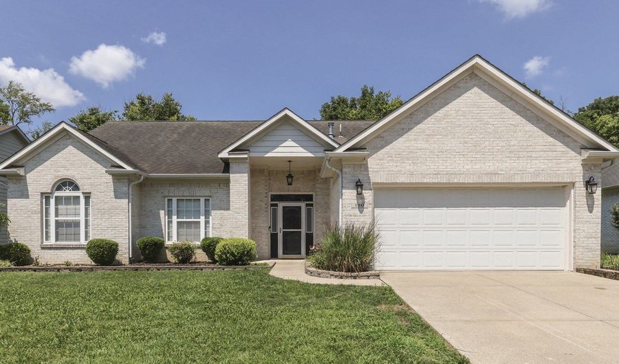 120 Golden Tree Ln, Indianapolis, IN 46227 - 3 Beds, 2 Bath