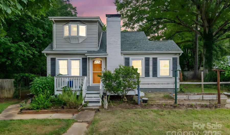 4257 Acorn St, Charlotte, NC 28205 - 1 Beds, 1 Bath