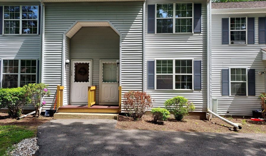 745 Merrow Rd APT 171, Coventry, CT 06238 - 2 Beds, 2 Bath