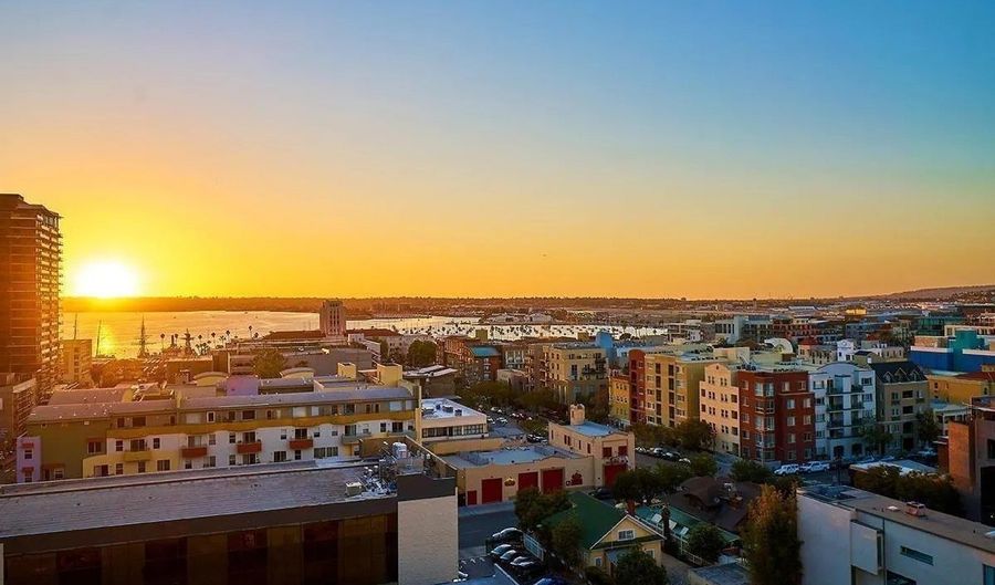 300 W Beech St 1003, San Diego, CA 92101 - 2 Beds, 2 Bath