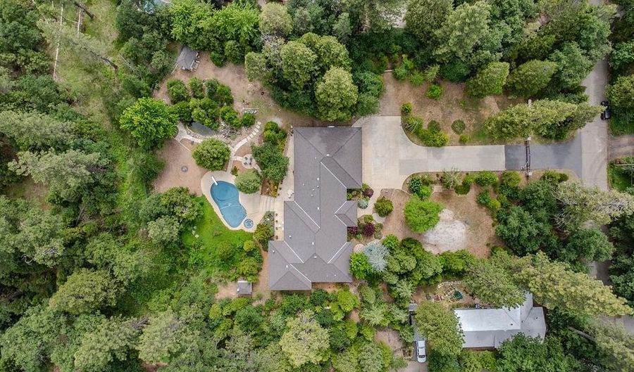 2705 Pine Dr, Arnold, CA 95223 - 3 Beds, 4 Bath