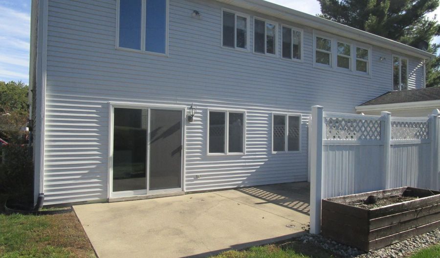 812 Apple Hill Way, Angola, IN 46703 - 2 Beds, 2 Bath