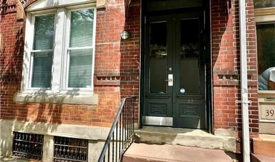 37 S 10th St 1, Allentown, PA 18102 - 1 Beds, 1 Bath