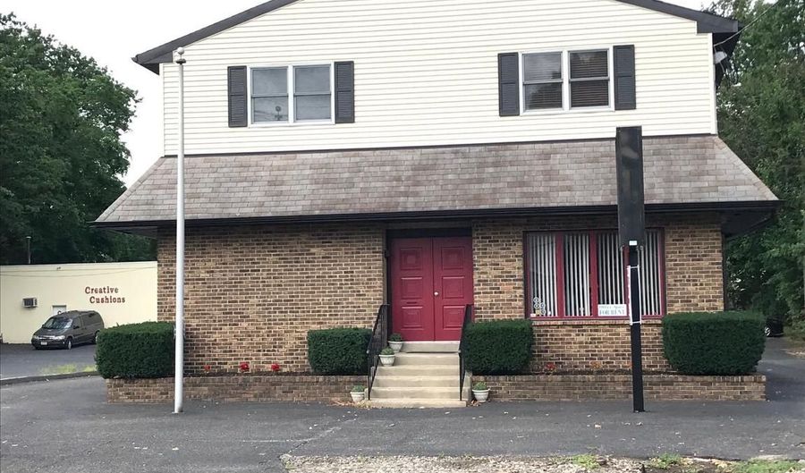 220 S WHITE HORSE Pike 3, Audubon, NJ 08106 - 0 Beds, 0 Bath