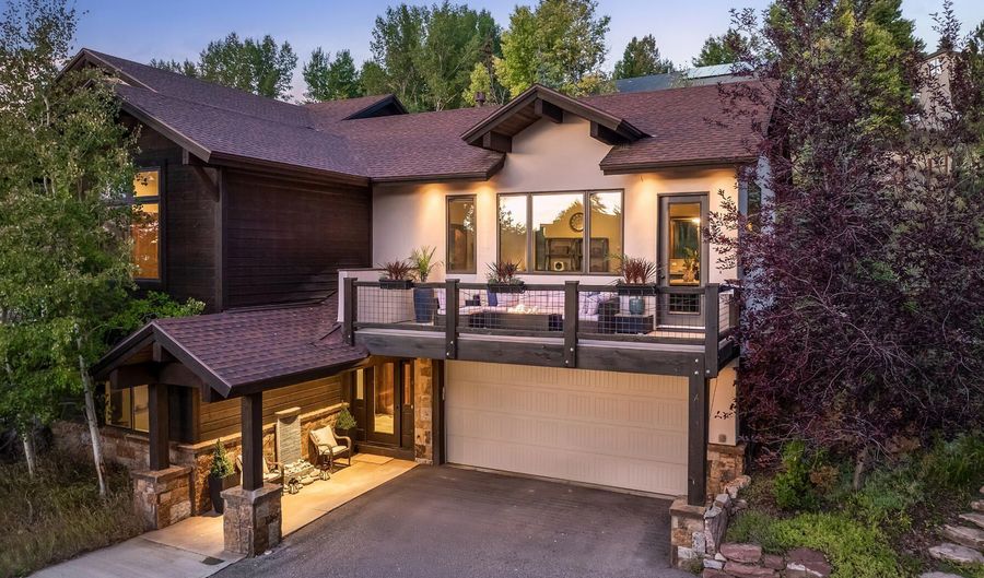 2310 Old Trail Rd A, Avon, CO 81620 - 4 Beds, null Bath