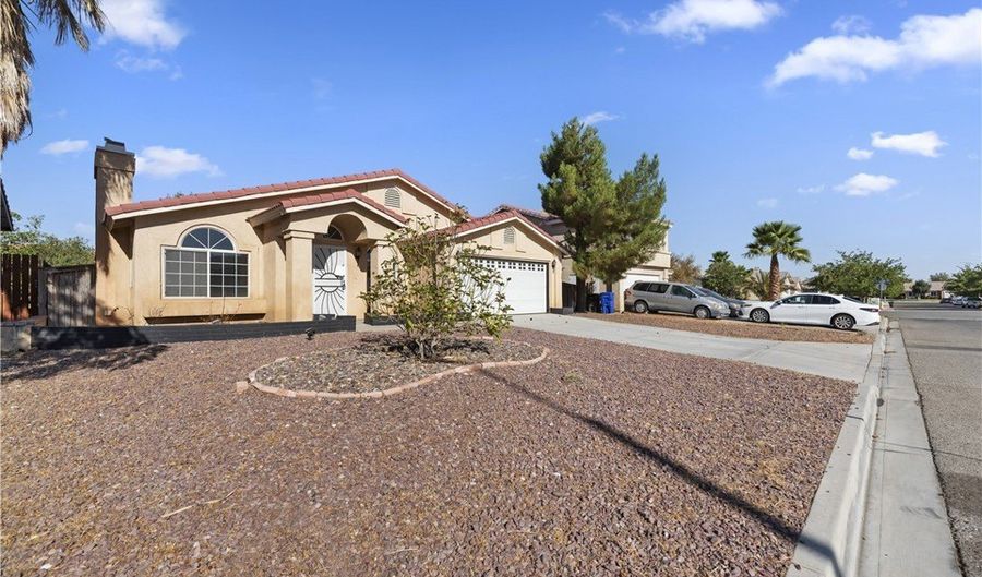 15386 Fremont Dr, Adelanto, CA 92301 - 4 Beds, 2 Bath