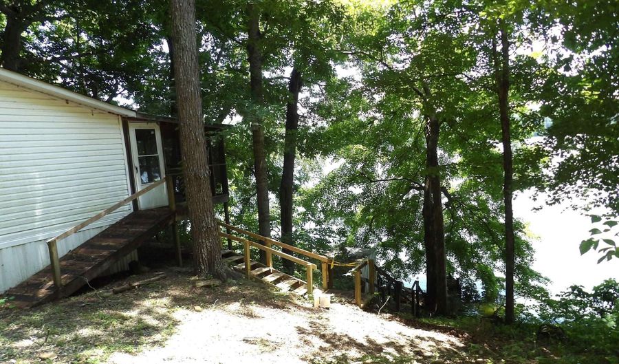 10918 Country Corner Rd, Athens, AL 35614 - 2 Beds, 2 Bath