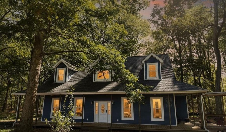 1620 Brooks Rd, Atwood, TN 38220 - 5 Beds, 4 Bath