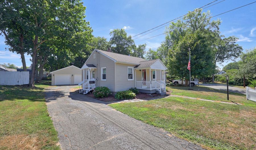 69 Matilda Dr, Bristol, CT 06010 - 2 Beds, 1 Bath