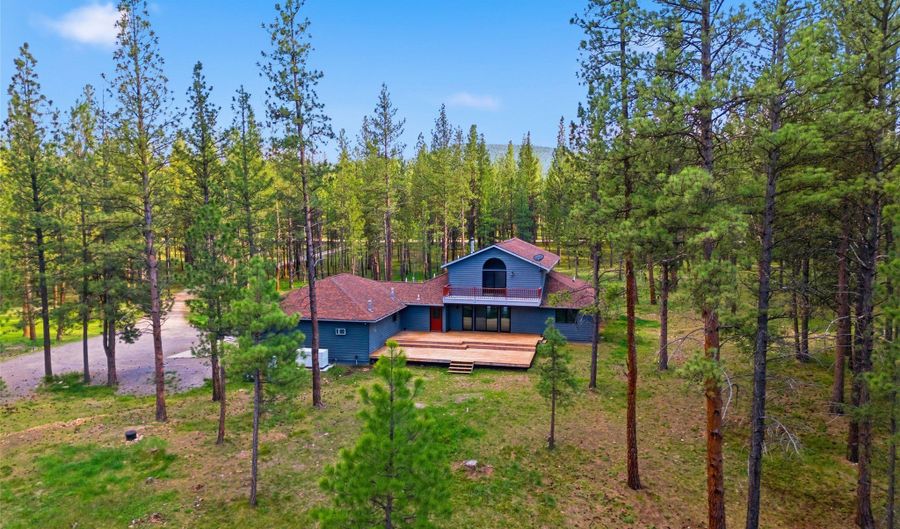 29100 Camp Run Rd, Bonner, MT 59823 - 3 Beds, 3 Bath
