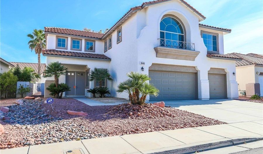 3045 SUNRISE HEIGHTS Dr, Henderson, NV 89052 - 4 Beds, 3 Bath