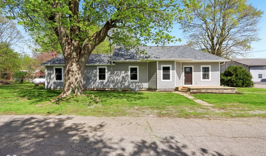 3098 Central, Arlington, IN 46104 - 4 Beds, 2 Bath